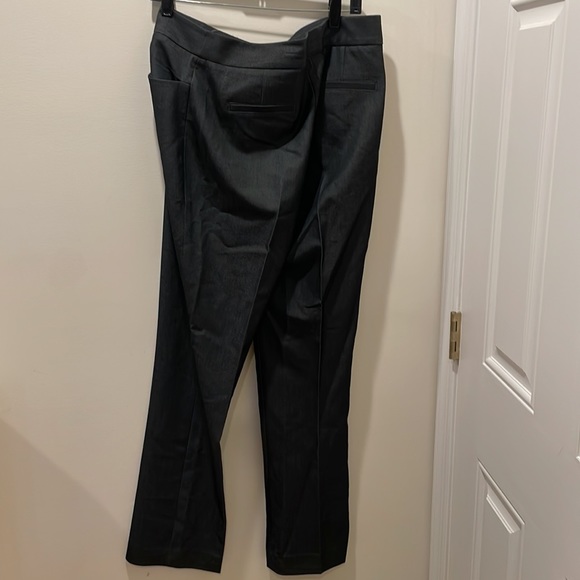 Tahari work slacks “Katina pant” in dark grey size 8 - Picture 7 of 7